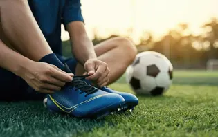 Blog - Common Sports Injuries in Adults and Children During the Fall Season